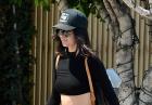 Kendall Jenner w obcisłych sportowych legginsach