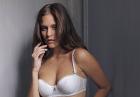 Kim Cloutier - seksowna modelka w bieliźnie 3Suisses