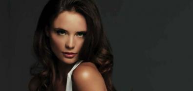 Kira Dikhtyar - seksowna modelka w hiszpanskim FHM