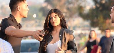 Kylie Jenner seksownie na ulicach Los Angeles