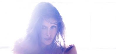Laetitia Casta - modelka w seksownej bieliźnie H&M