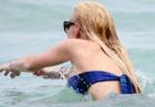 Lindsay Lohan nago na plaży