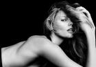 Marloes Horst - seksowna modelka topless w Oyster