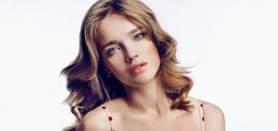 Natalia Vodianova - rosyjska modelka w bieliźnie Etam