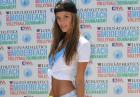 Nina Agdal - modelka pozuje podczas Model Beach Volleyball Tournament