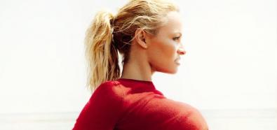 Pamela Anderson - mokre piersi seksownej modelki w Vogue