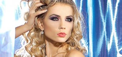 Patra Cubonova - czeska modelka w seksownej bieliźnie Axami