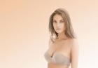 Reka Ebergenyi - seksowna modelka w bieliźnie Gemma