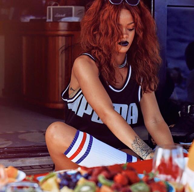 Rihanna wyjątkowo seksowna w mediach społecznościowych