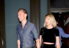 Taylor Swift na spacerze z narzeczonym