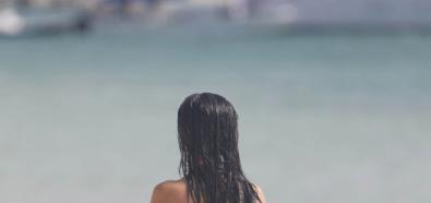 Tulisa Contostavlos w zniewalającym bikini w Dubaju