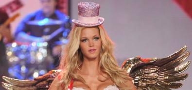 Erin Heatherton - słynny Aniołek na pokazie Victoria's Secret Fashion Show 2012