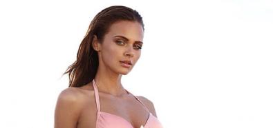 Xenia Deli - seksbomba z Mołdawii w bikini Kom