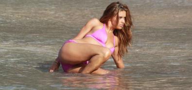 Adriana Limia w sesji bikini