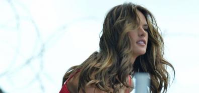 Alessandra Ambrosio - seksowny Aniołek w bieliźnie Victoria's Secret