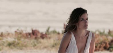 Alessandra Ambrosio odsłoniła pierś w Malibu