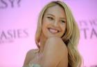 Candice Swanepoel - modelka promuje perfumy Victoria's Secret Fantasies