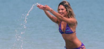 Candice Swanepoel w gorącej sesji bikini