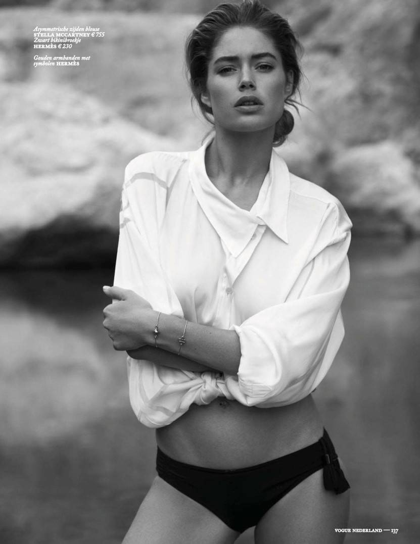 Doutzen Kroes - seksowna modelka w holenderskim Vogue