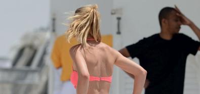 Doutzen Kroes - modelka w bikini w Miami