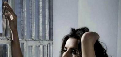 Eva Longoria i jej seksowne ciało w grudniowym numerze meksykańskiego GQ