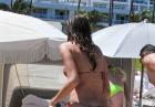 Irina Shayk - modelka w bikini na plaży