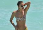 Irina Shayk - modelka w bikini na plaży