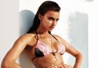 Irina Shayk - seksowna modelka w bikini Beach Bunny