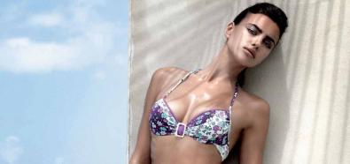 Irina Shayk w bikini i strojach kąpielowych Ory