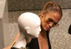 Jennifer Lopez odsłoniła biust na zakupach