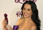 Katy Perry i jej biust promują perfumy Purr w Meksyku
