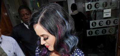Katy Perry przed wejściem do studia Radio One w Londynie