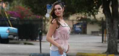 Kelly Brook - seksowna, brytyjska aktorka w Little Havana w Miami