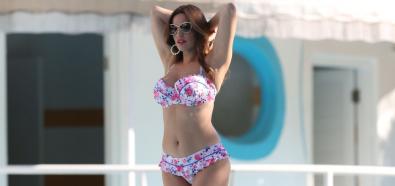 Kelly Brook w sesji w bikini New Look w Miami