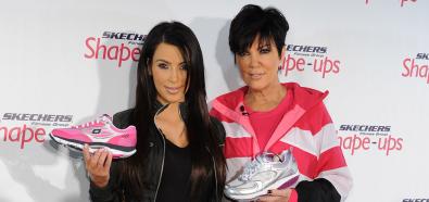 Kim, Kourtney, Khloe Kardashian na konferencji Skechers Fitness Group w Beverly Hills
