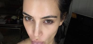 Kim Kardashian - kolejna dawka seksownych selfie 