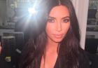 Kim Kardashian - zawstydzająco głęboki dekolt