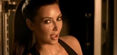 Kim Kardashian w reklamie butów na Super Bowl
