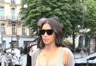 Kim Kardashian w zielonej sukience w Paryżu