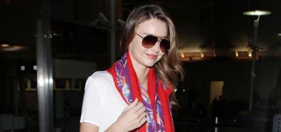 Miranda Kerr - były Aniołek Victoria's Secret na lotnisku w Los Angeles