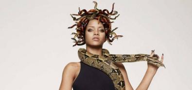Rihanna w GQ nago z wężem