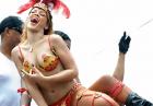 Rihanna w seksownym stroju na paradzie Święta Plonów