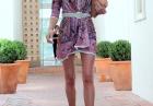 Rosie Huntington-Whiteley - seksowne nogi modelki na spacerze w Los Angeles