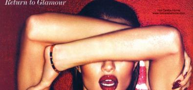 Rosie Huntington-Whiteley topless w marcowym wydaniu magazynu Vogue
