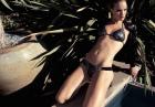 Rosie Huntington-Whiteley w stroju kąpielowym