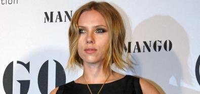 Scarlett Johansson na pokazie mody Mango w Barcelonie