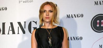 Scarlett Johansson na pokazie mody Mango w Barcelonie