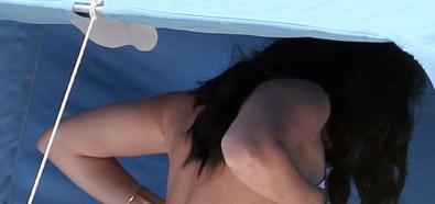 Vanessa Hudgens - zdjęcia topless aktorki