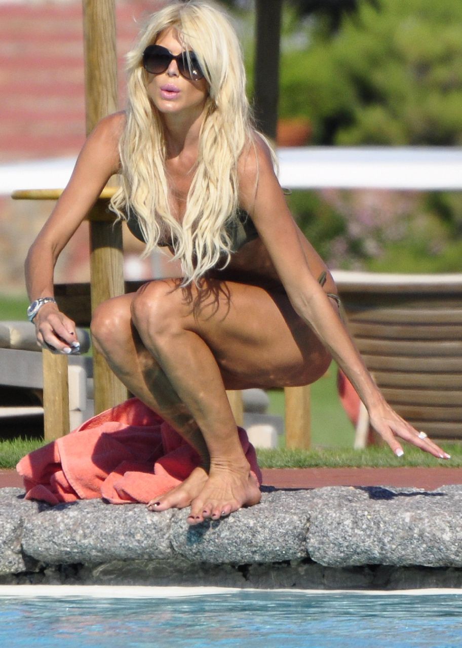 Victoria Silvstedt - modelka w bikini