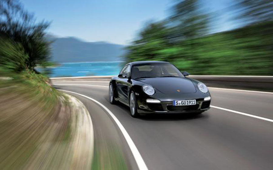 Porsche 911 Black Edition